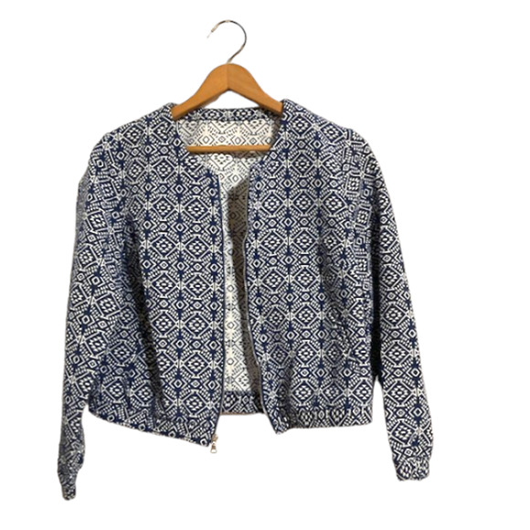BLUE and White GEOMETRIC Pattern Jacket - Picture 7 of 7